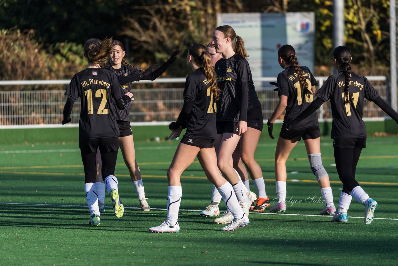 Bild 303 - wBJ VfL Pinneberg2 - Eimsbuttler TV 3 : Ergebnis: 5:0